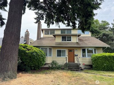 9011 36th Avenue SW, Seattle, WA, 98126