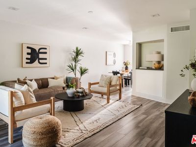 9405 Via Yolanda, Burbank, CA, 91504