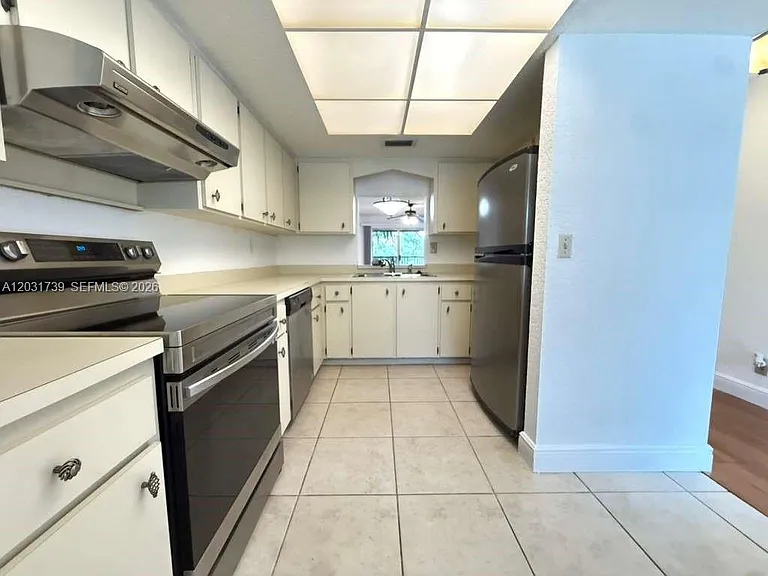 8982 W Sample Rd #204 — Photo 6