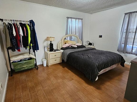 3rd image of 5419 Solano Ave