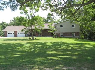 62419 Oak Hill Rd, New London, MO 63459