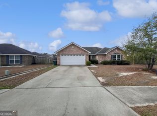 123 Grandview Dr, Hinesville, GA 31313