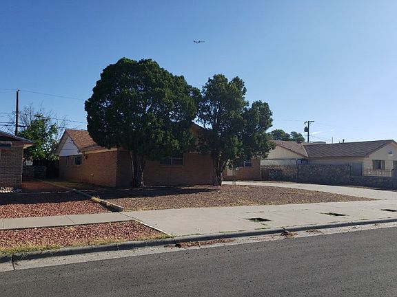 3rd image of 10123 Castletown Dr