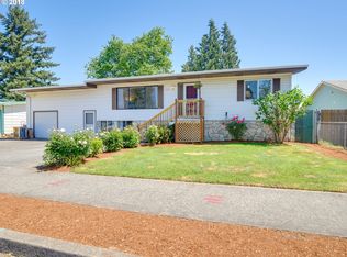 1102 NE 195th Ave, Portland, OR 97230