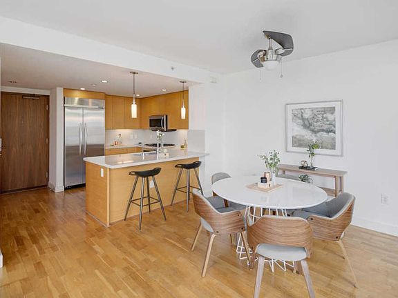 3rd image of 330 Mission Bay Blvd #407