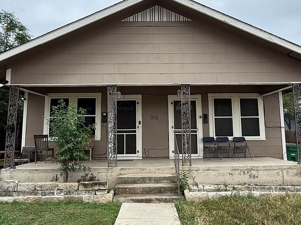 1st image of 318 Denver Blvd APT 2