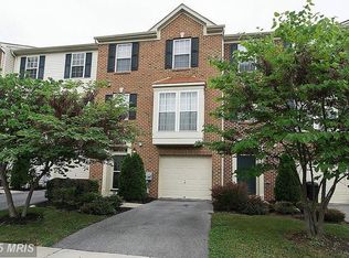 26 Streamside Place, Falling Waters, WV 25419