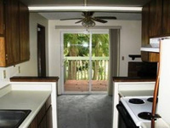 2nd image of 12318 118th Avenue Ct E