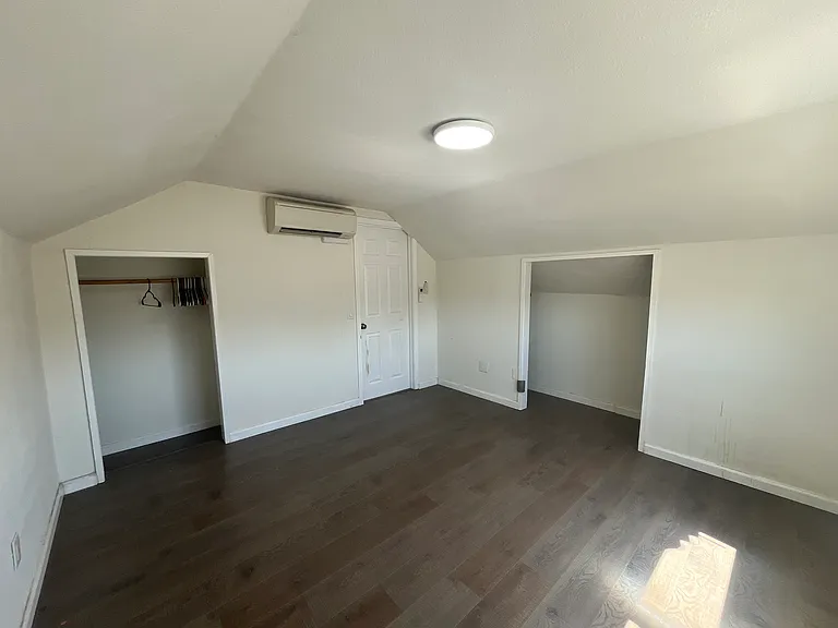 93 N 25th St #6 — Photo 6