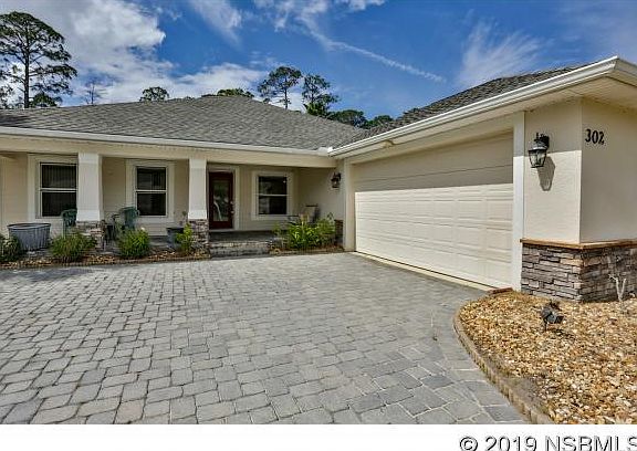 3rd image of 302 Leoni St