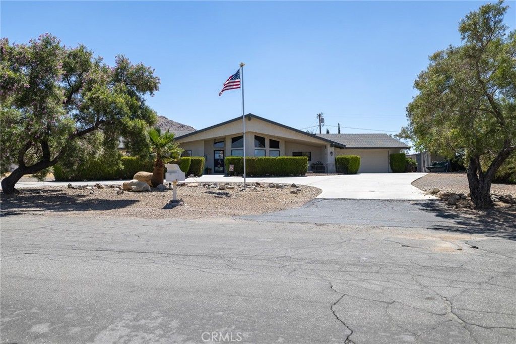 16058 Venango Rd, Apple Valley, CA - View 5