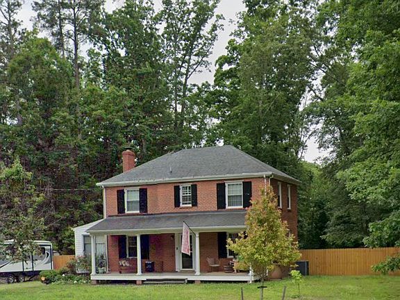 3rd image of 6615 Forest Hill Ave