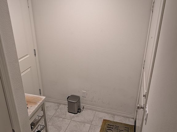 2nd image of 1822 Sonata St