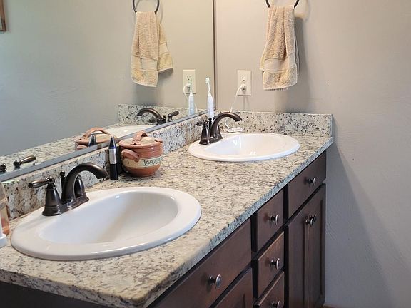 2nd image of 399 Ramshorn Peak Ln
