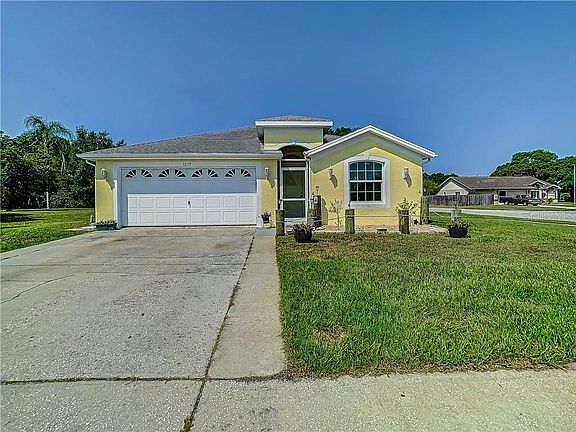 5th image of 12719 Blue Pine Cir