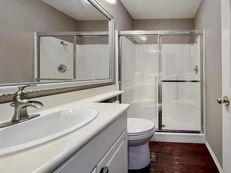 7905 Leway Dr — Photo 28