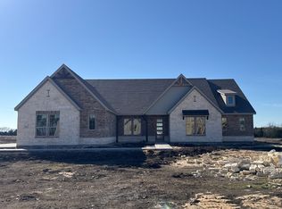 385 Cobb Rd, Leonard, TX 75452