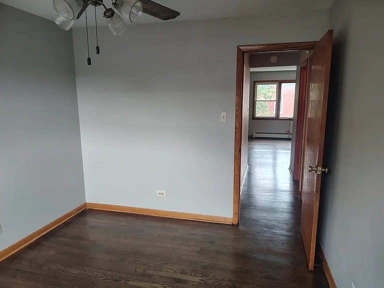 3601 S Damen Ave #3B — Photo 9