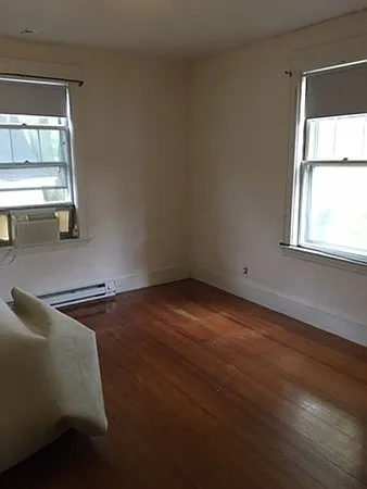 3 bed, 2.0 bath, 1200 sqft, $4,200 — Photo 4