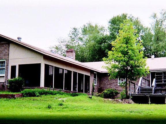 rear view of back yard