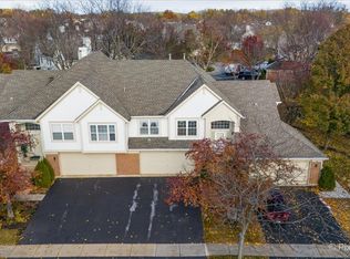 445 Cromwell Cir UNIT 3, Bartlett, IL 60103