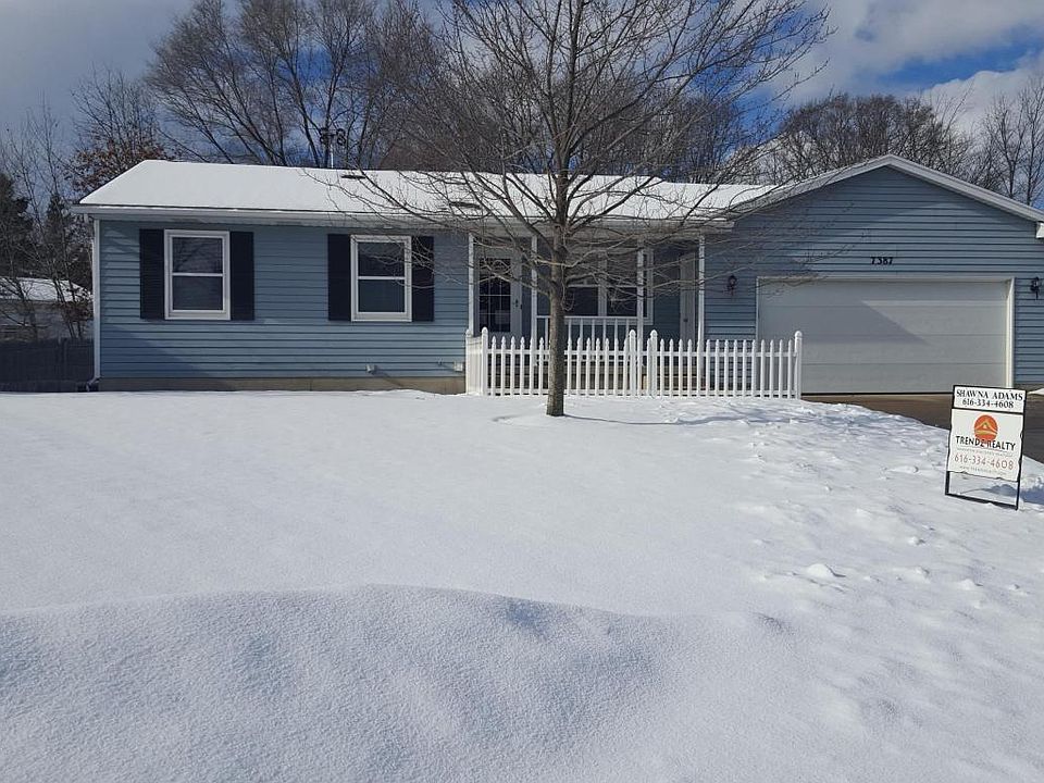 1st image of 7387 Sandelwood St