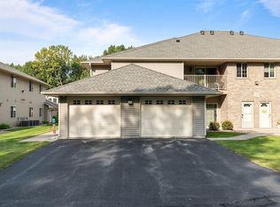 4725 Newcastle Ln UNIT A, Appleton, WI 54913