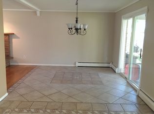 8895 W 11th Ave, Lakewood, CO 80215