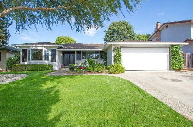 1st image of 6622 Mount Holly Dr