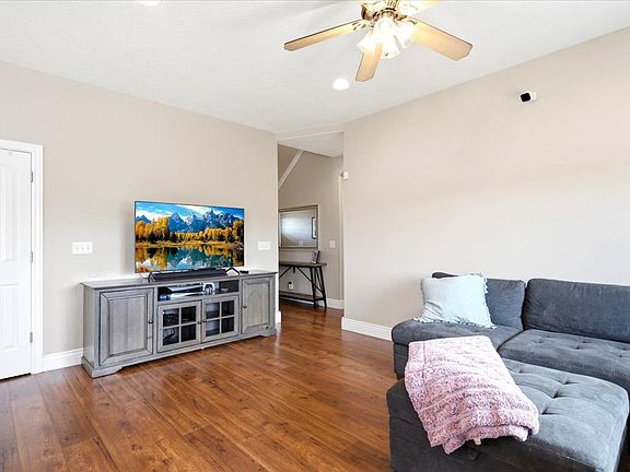 5th image of 3449 Jupiter Hills Dr