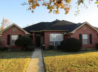 1920 N Collegiate Dr, Paris, TX 75462