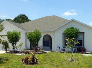 650 SW Cynthia St, Port Saint Lucie, FL 34983