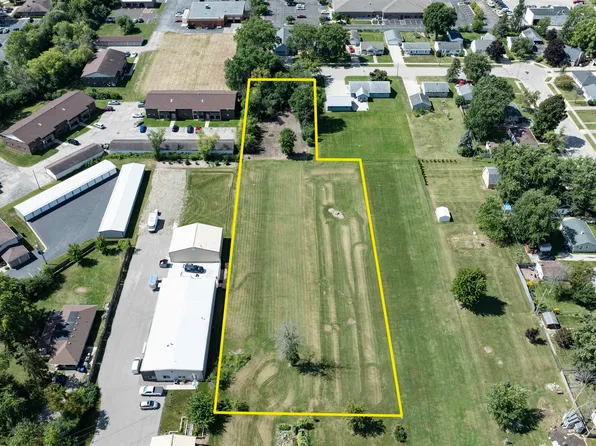 Greenfield St, Neenah, WI 54956