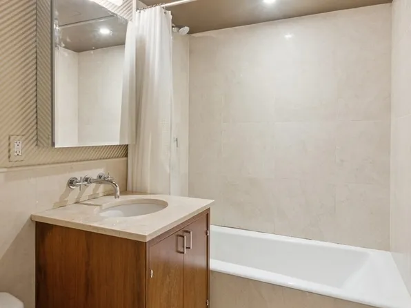 200 East 66th Street A402 image 4 of 4