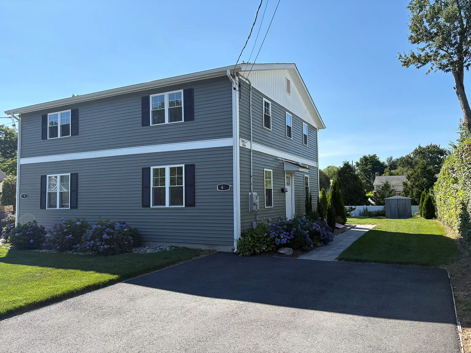 3 bed, 1000 sqft, $3,500 — Photo 2