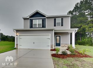 40 Royal Meadow Dr, Angier, NC 27501