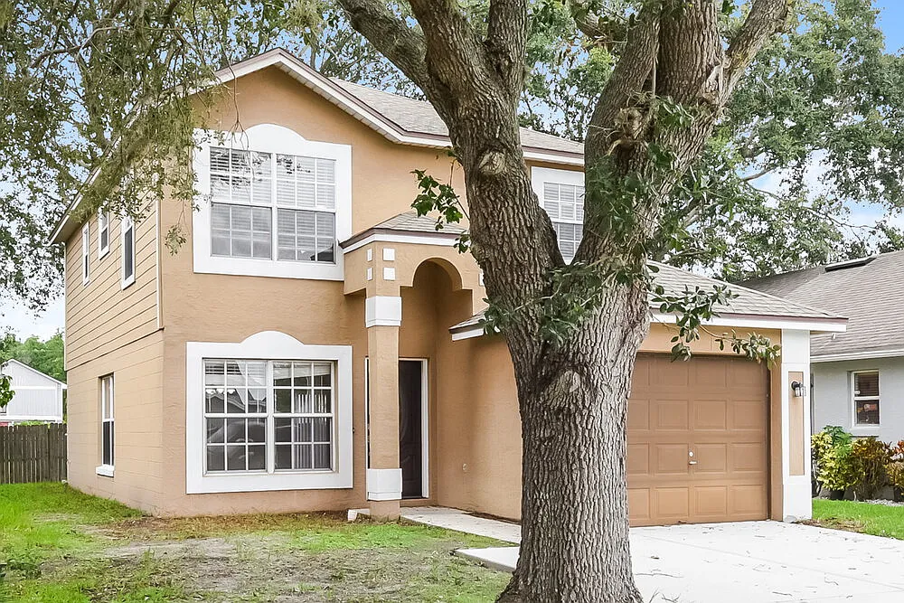 3 bed, 2.5 bath, 1573 sqft, $2,445 — Photo 4