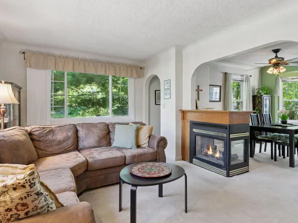 3037 Brighton Blvd, Mound, MN 55364