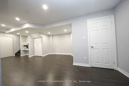 5 Bellotti Cres Photo 1