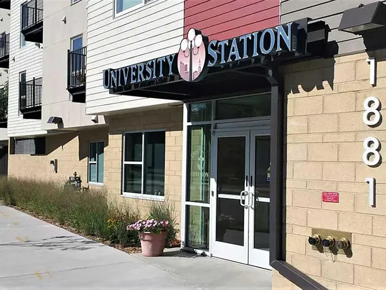 University Station — Photo 14