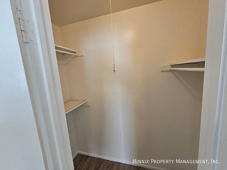 1600 Yonkers St #11 — Photo 14
