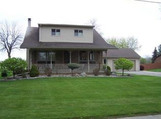 4704 Mackinaw Rd, Saginaw, MI 48603