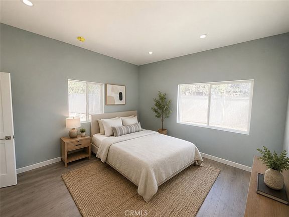 4th image of 16661 Nordhoff St
