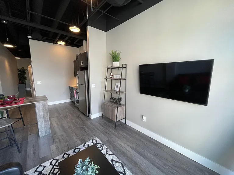 The 609 Studios — Photo 103