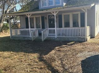 8862 Glass Rd, Hayes, VA 23072