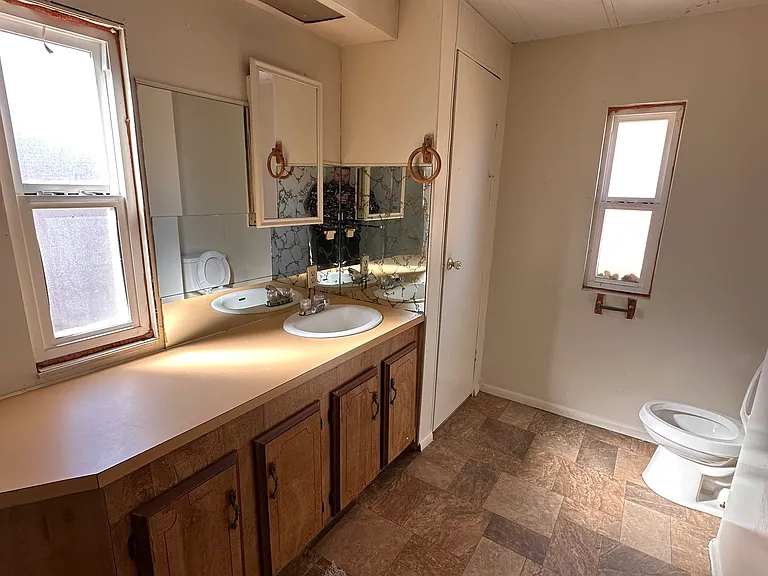 1813 Los Lentes Rd NE — Photo 9