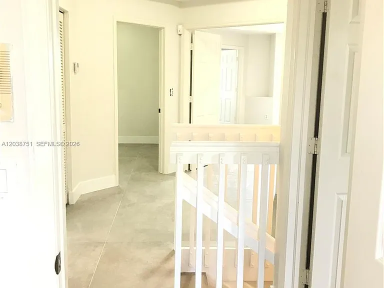 6674 NW 107th Pl — Photo 12