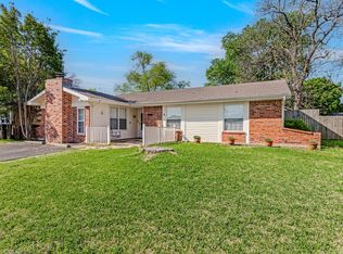 1826 Palo Duro Dr, Garland, TX 75040
