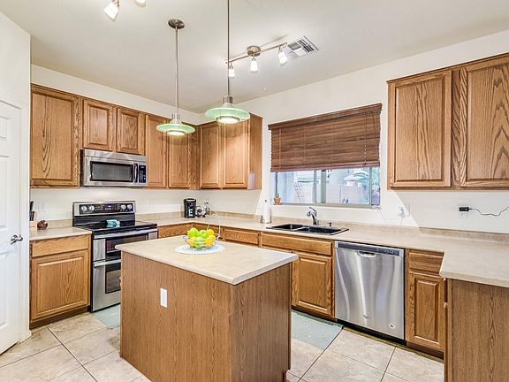 4th image of 4510 W T Ryan Ln