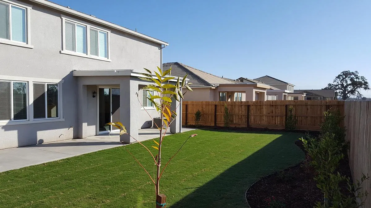 4343 W Robin Avenue — Photo 4